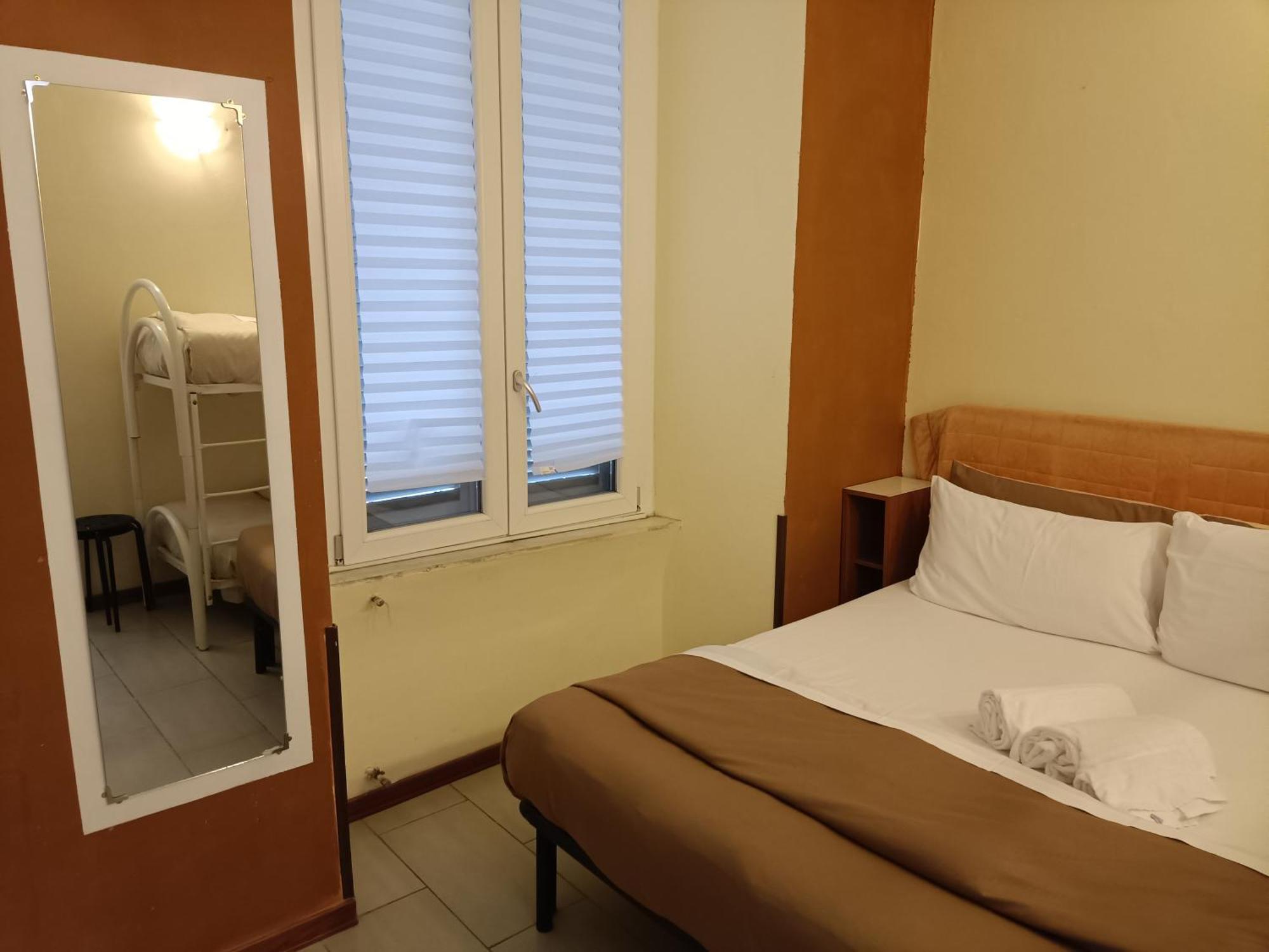Enjoy Roma Bed and Breakfast Buitenkant foto